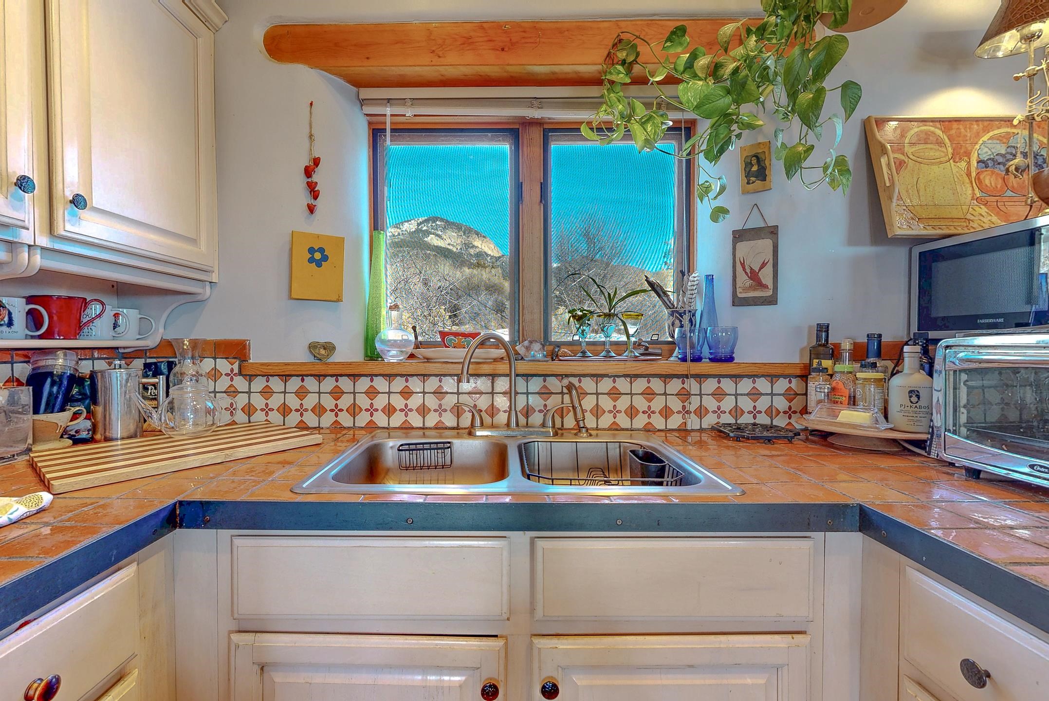 31 and 33 Juan de Dios Road