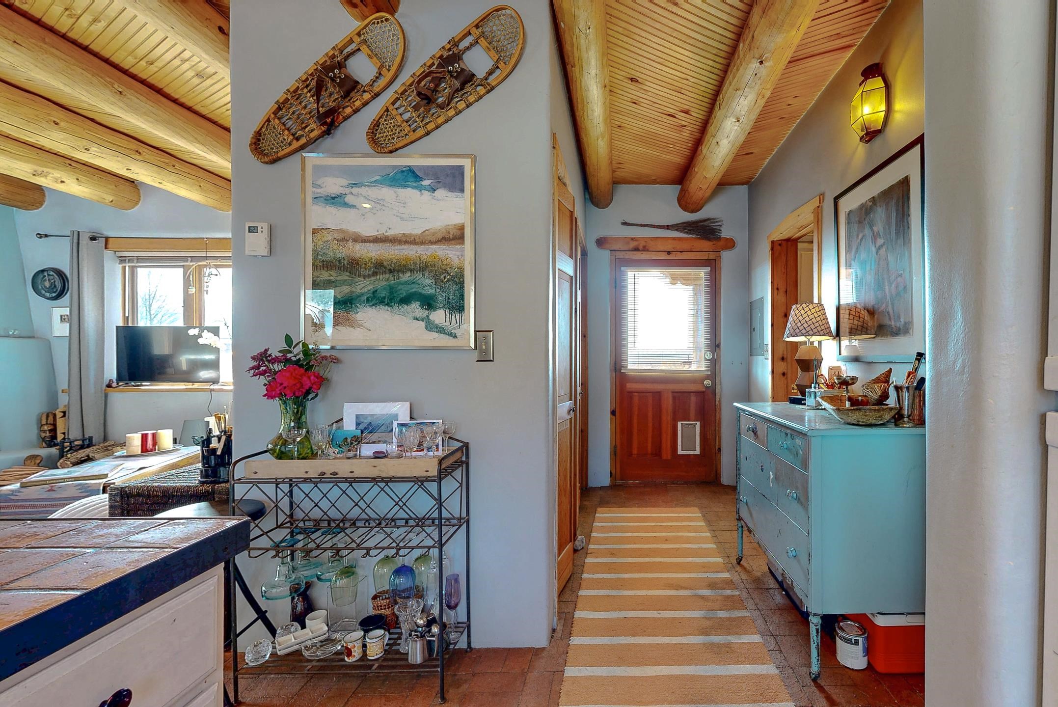 31 and 33 Juan de Dios Road