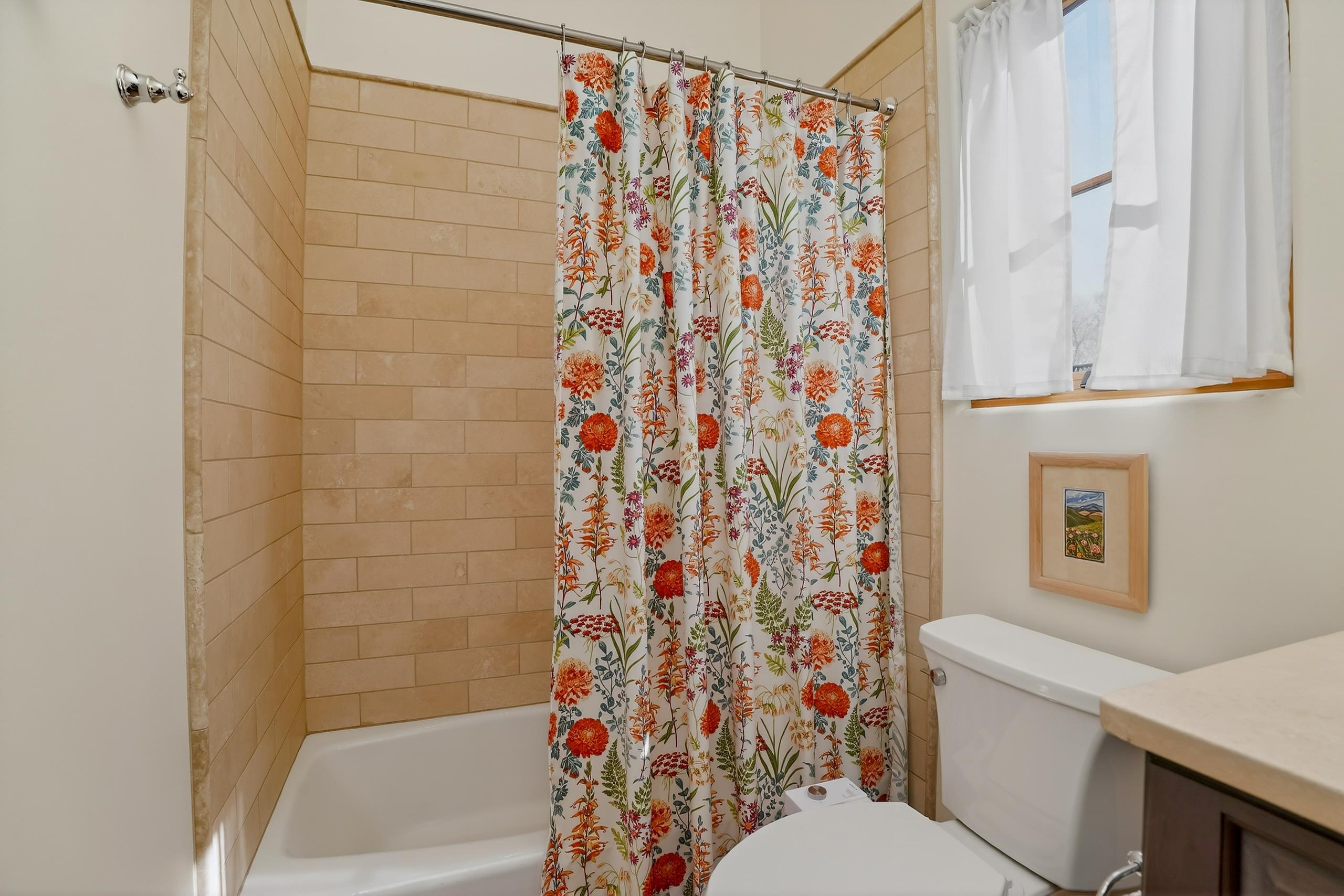 209 Tewa Street Unit: Unit B