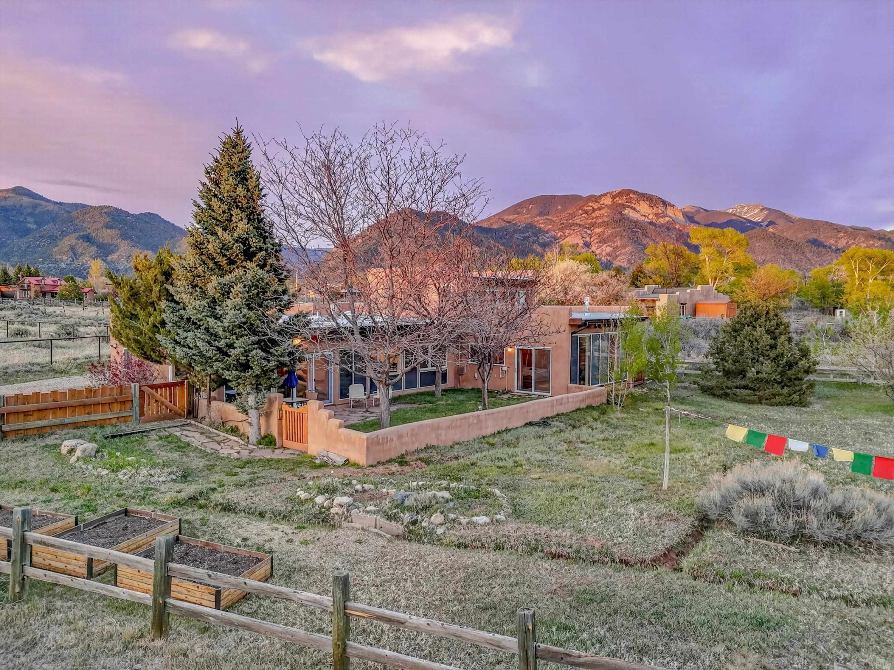 63 Las Animas Road