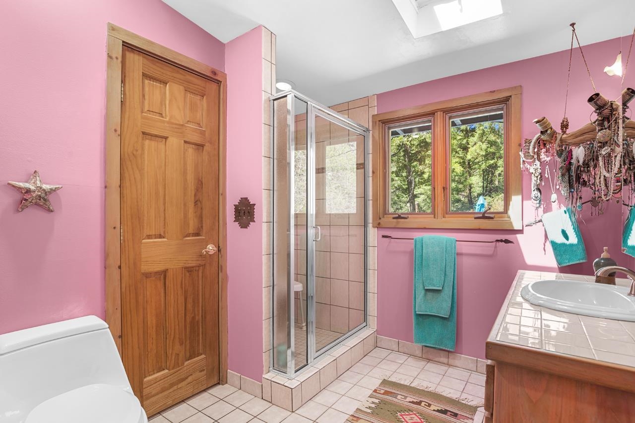 443 Cabresto Creek Road