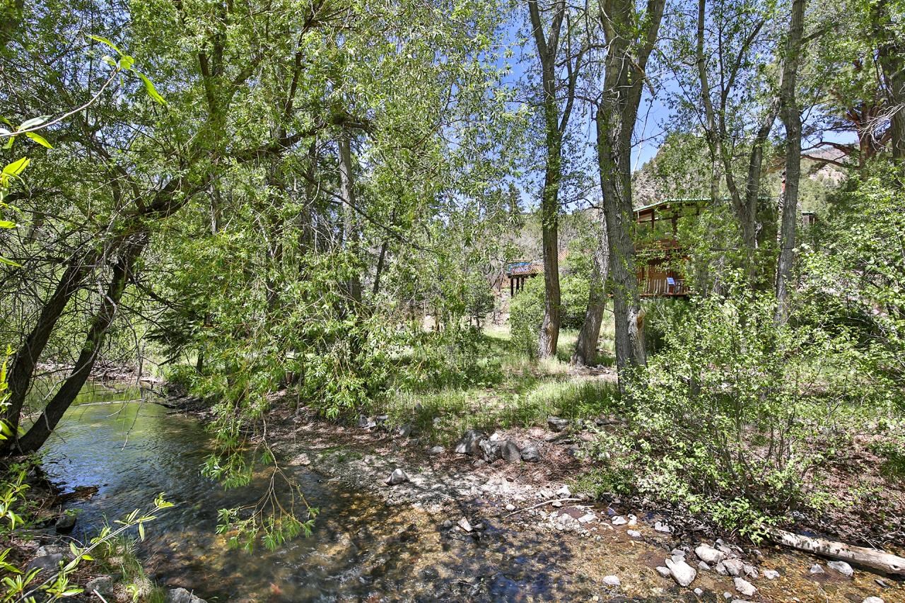 443 Cabresto Creek Road