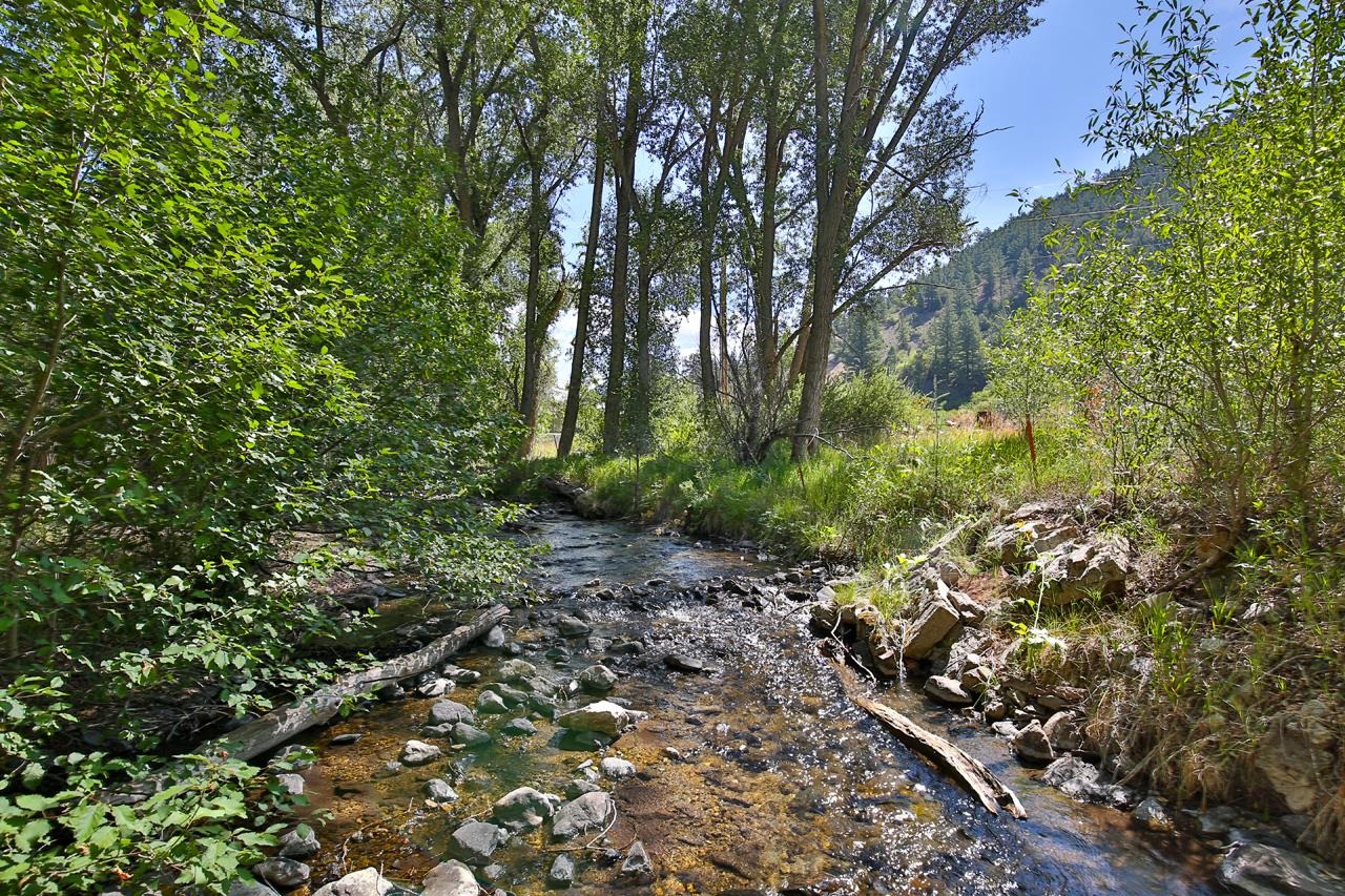 443 Cabresto Creek Road