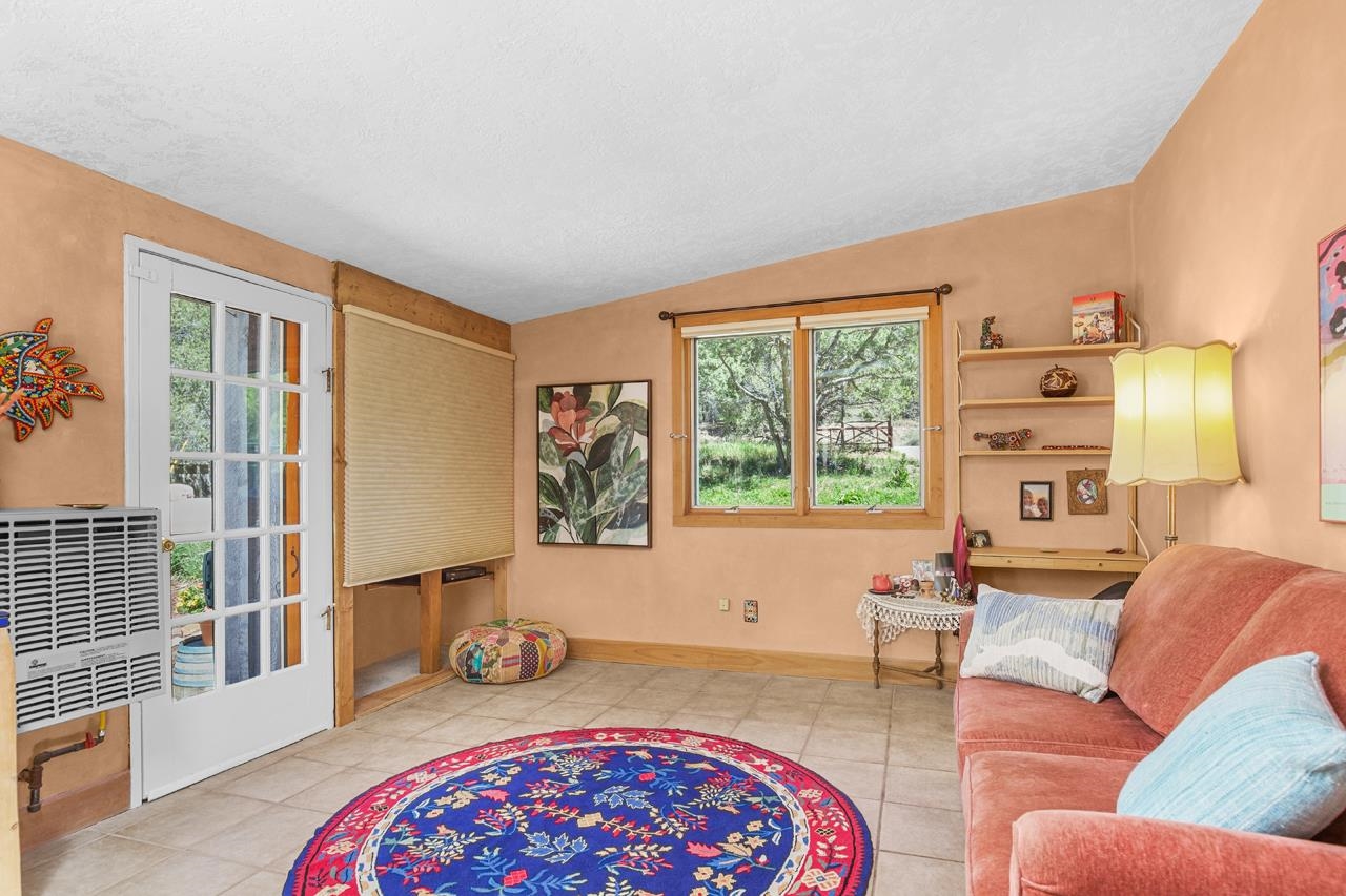 443 Cabresto Creek Road