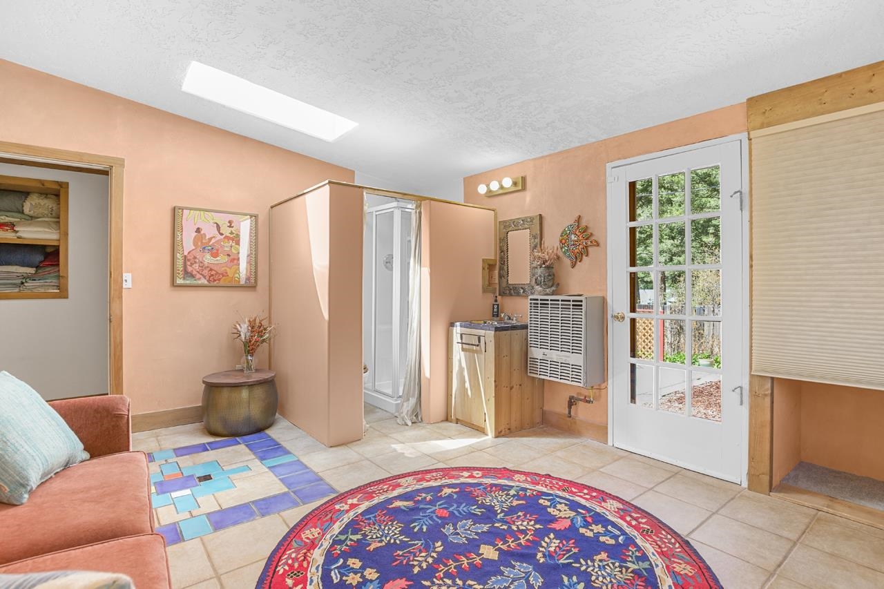 443 Cabresto Creek Road