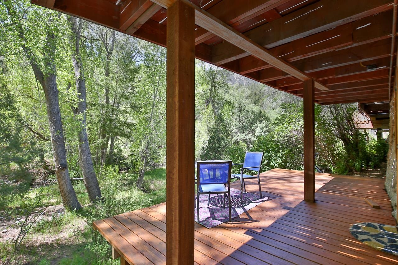 443 Cabresto Creek Road