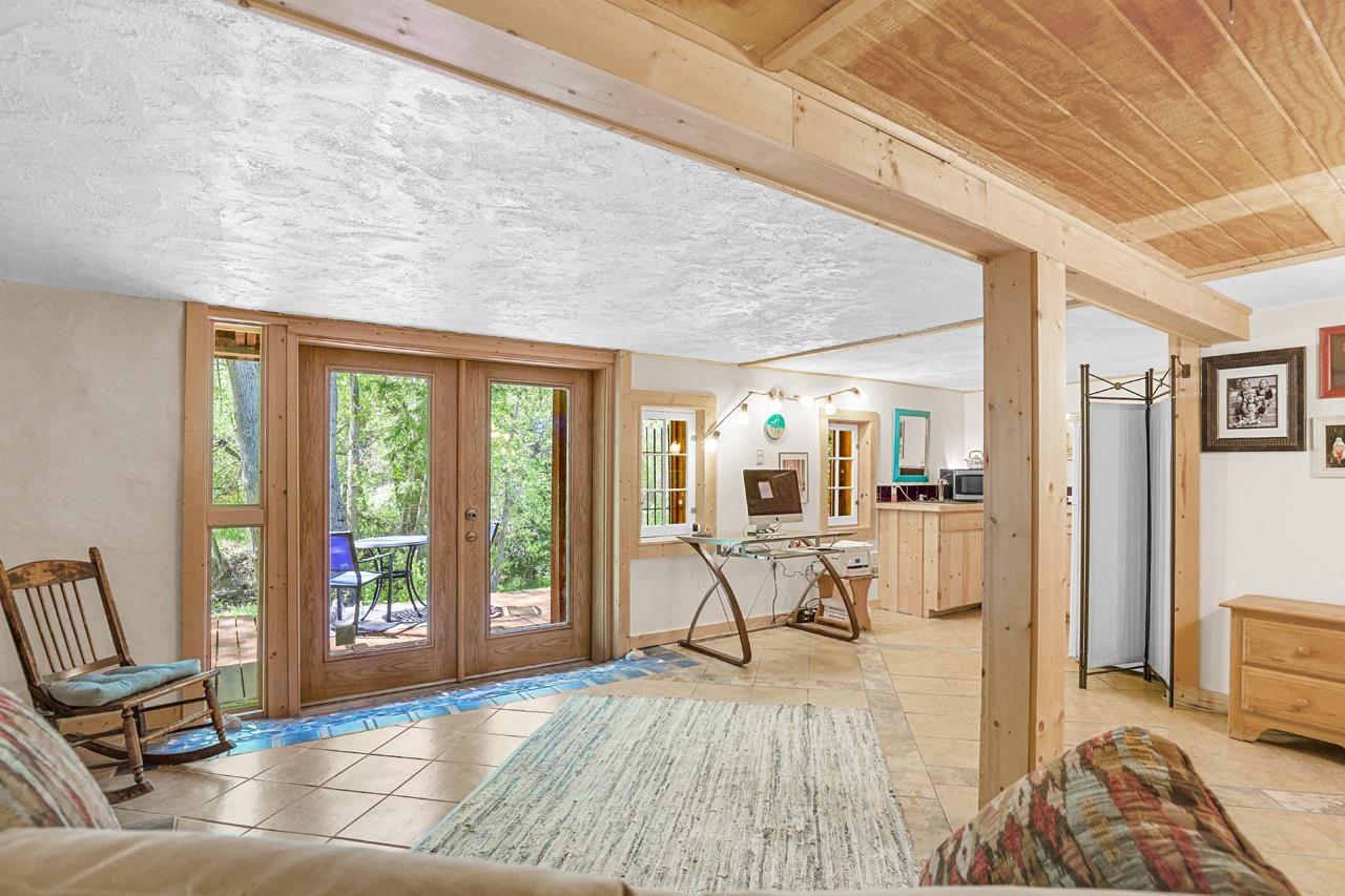 443 Cabresto Creek Road