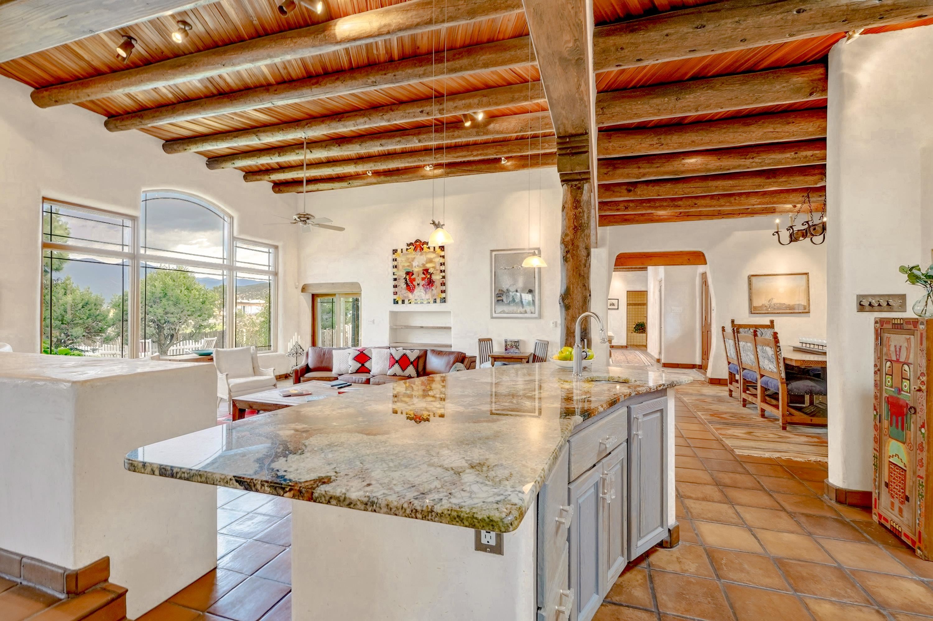 1415 Monterey Dr