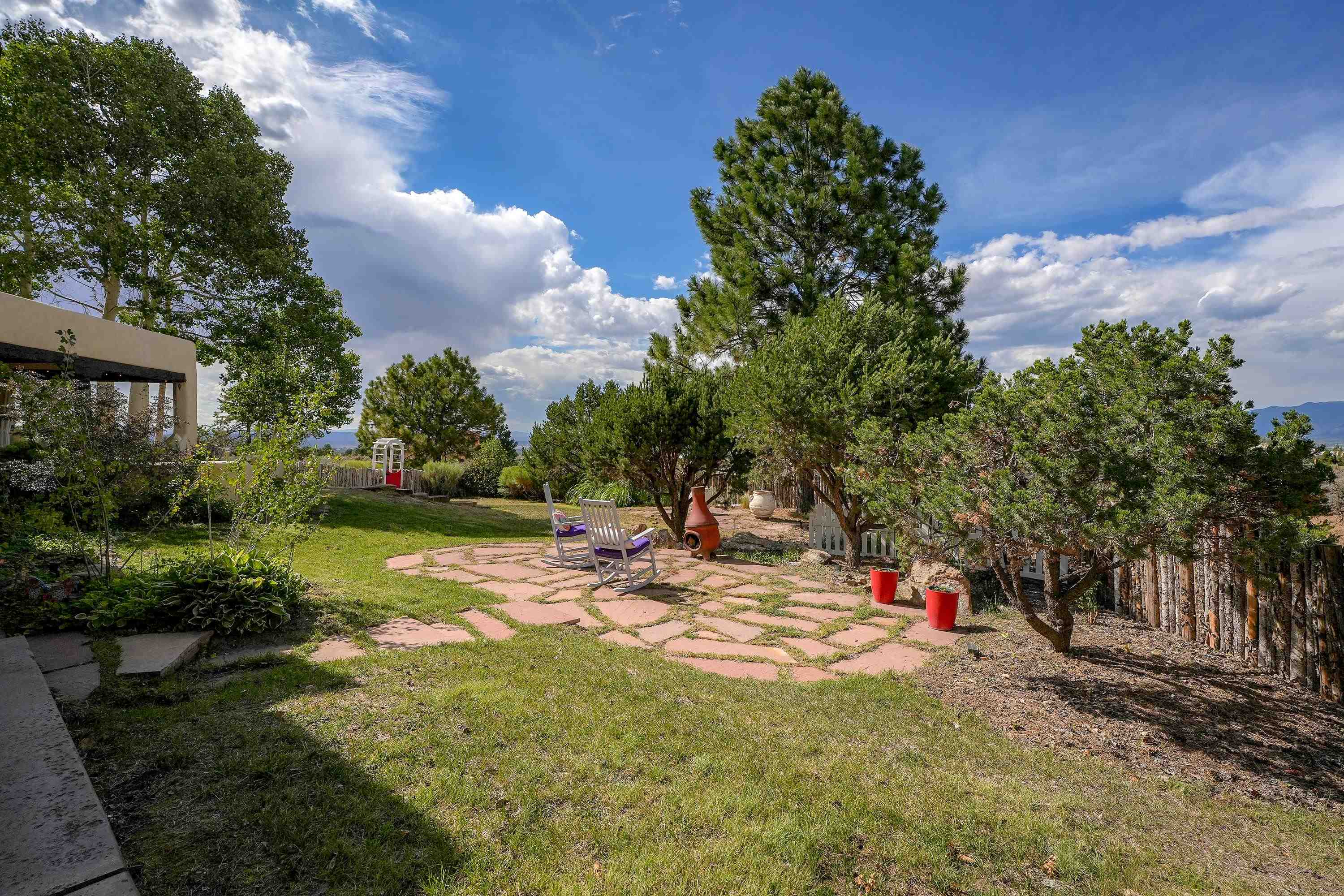 1415 Monterey Dr