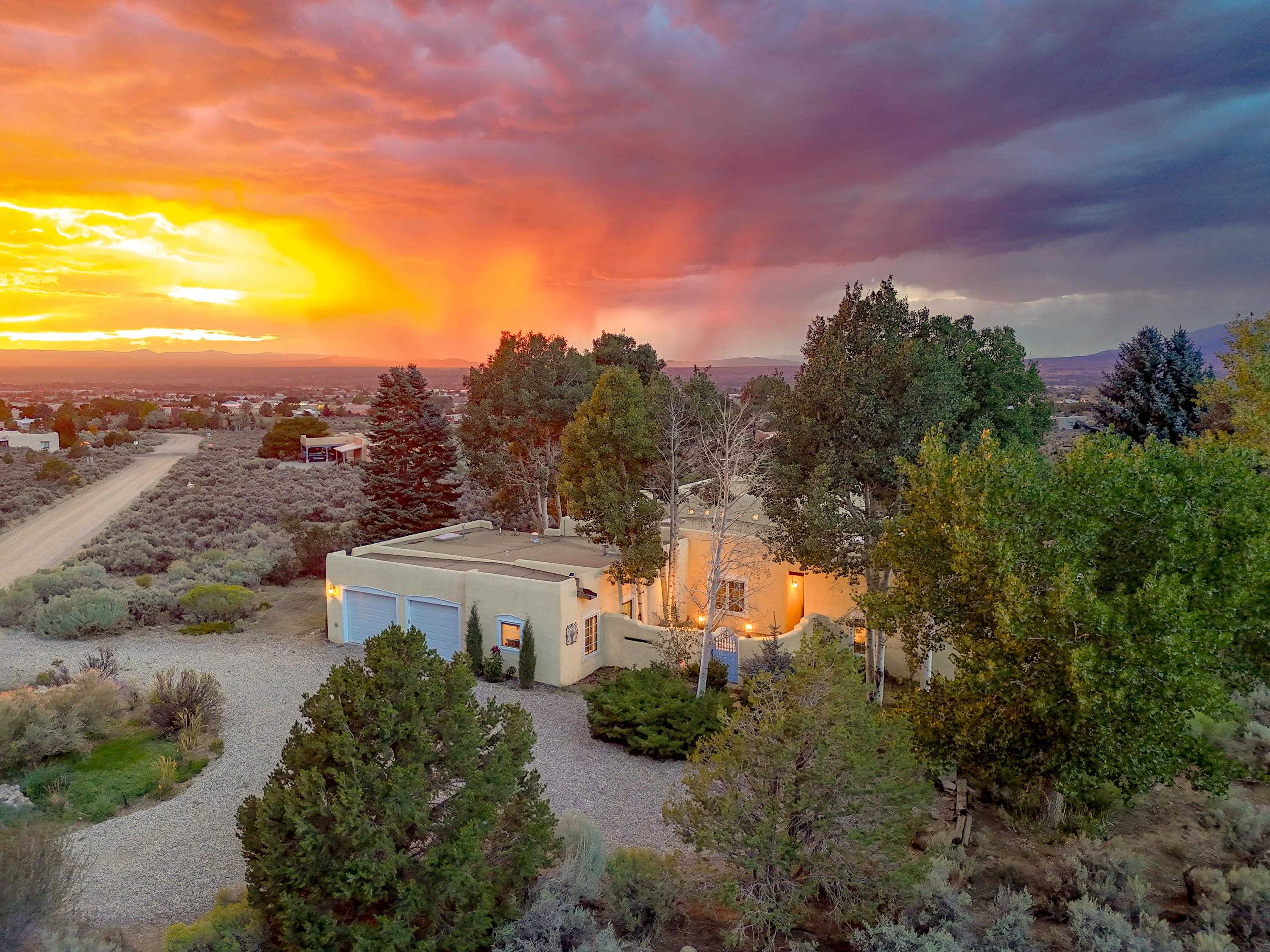 1415 Monterey Dr
