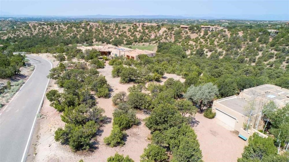1020 NE Sierra Del Norte