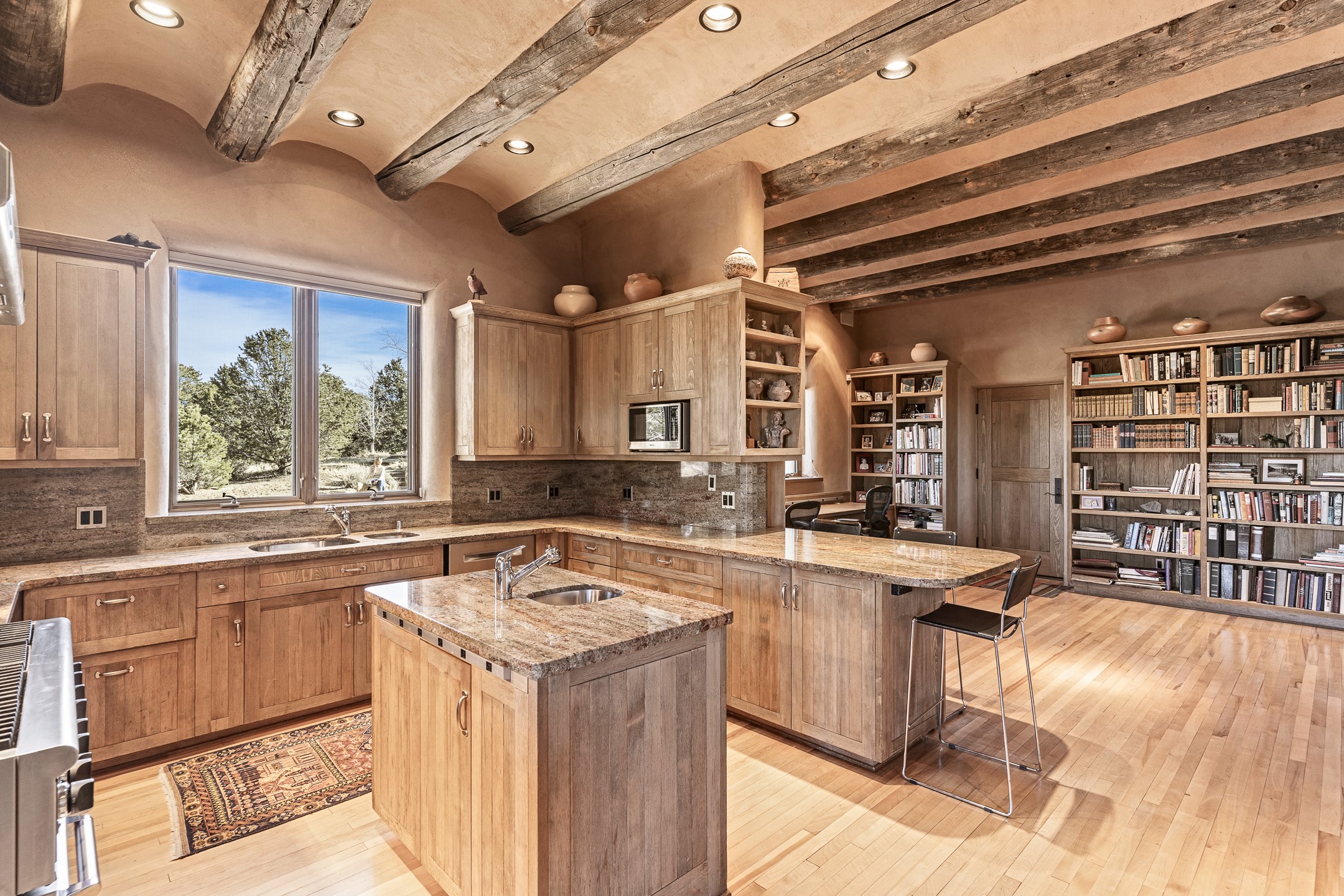 128 Outlaw Trail