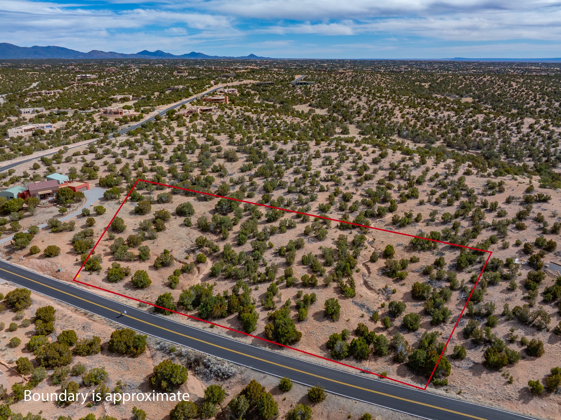 100 Paseo Del Conejo