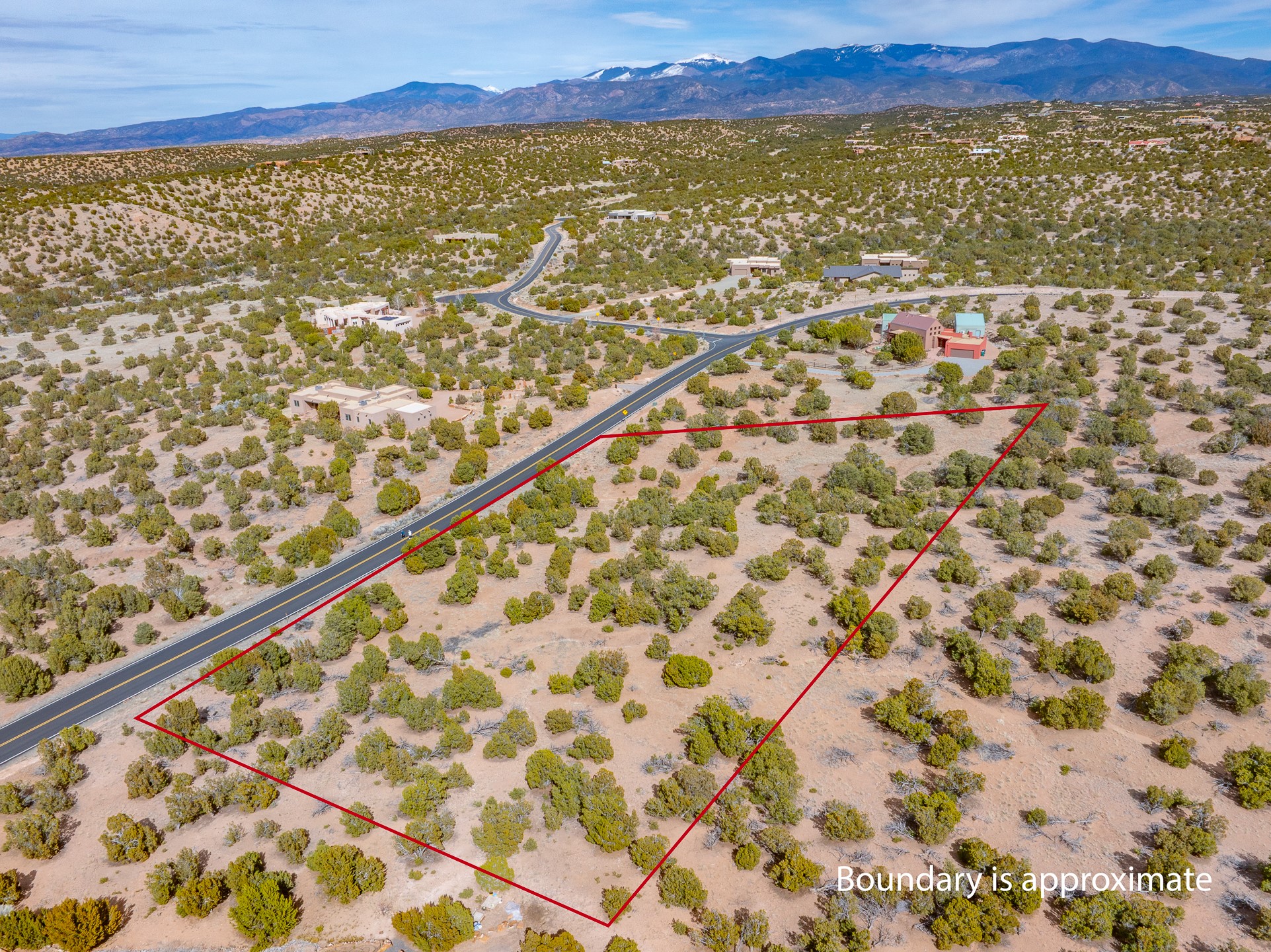 100 Paseo Del Conejo