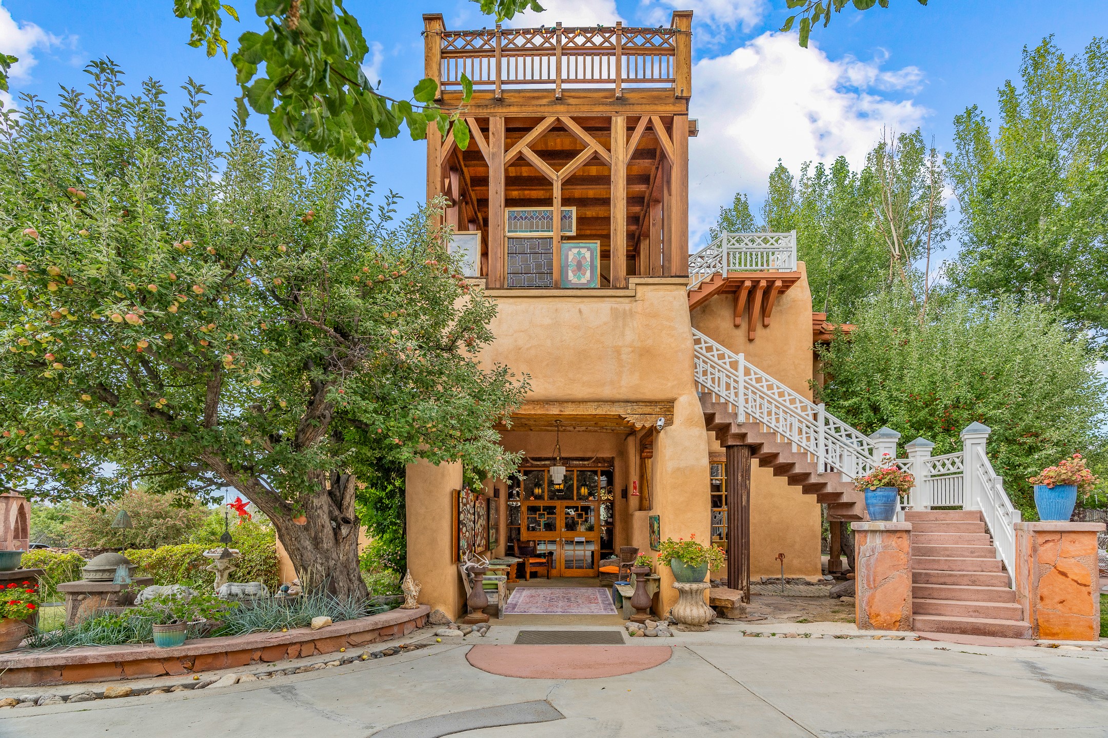 939 Kit Carson Road