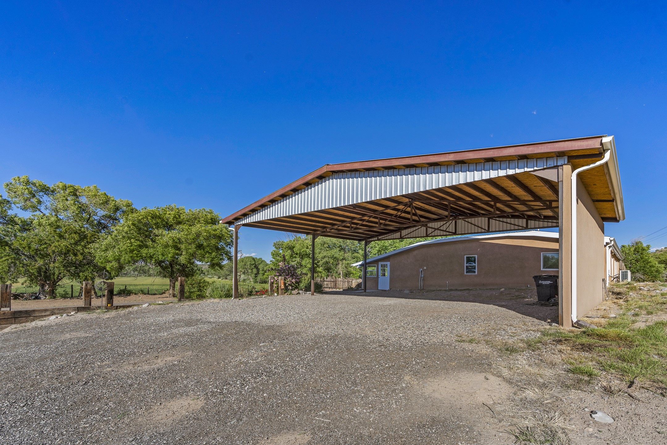 20658 Highway 84