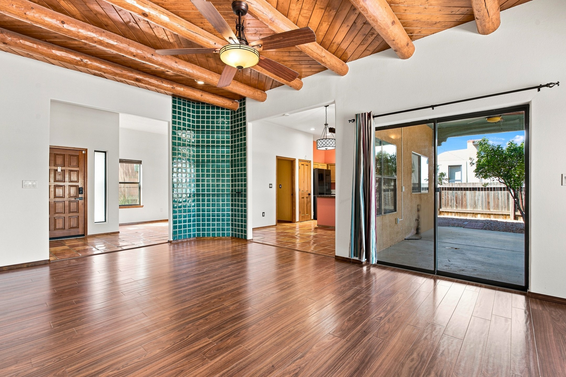 7401 Saratoga Lane