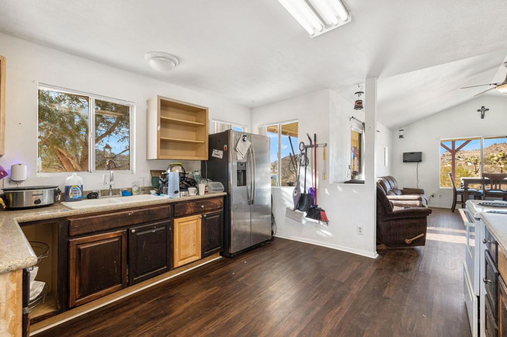 63466 Single Tree Road