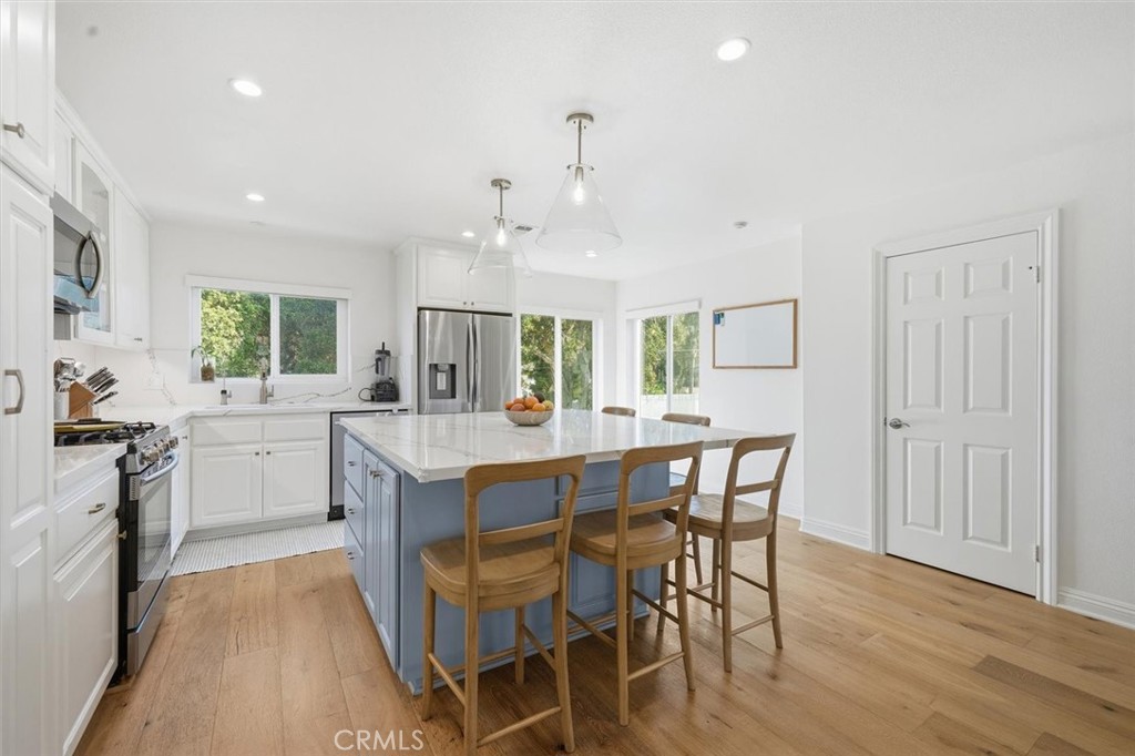 125 S Juanita Avenue A