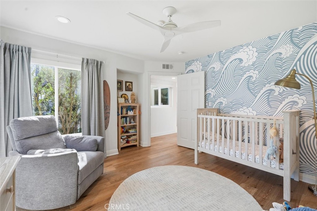 125 S Juanita Avenue A