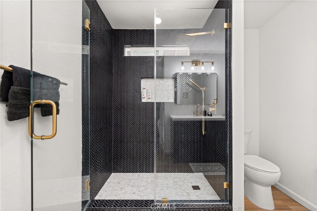 4743 Avenida La Espana Daga