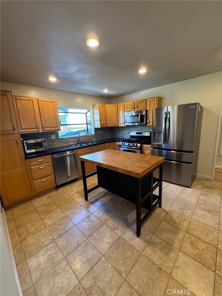 2306 Ruhland Avenue B