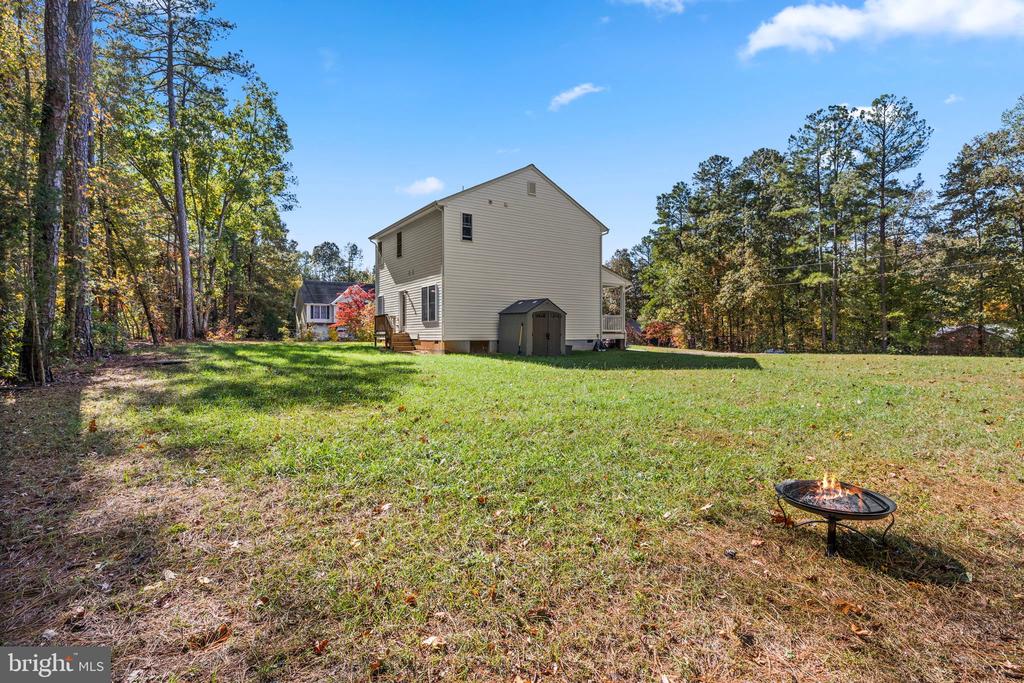 16 LINCOLN COVE