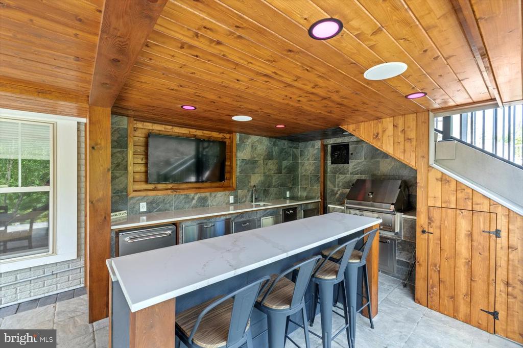 1323 WALKER DRIVE