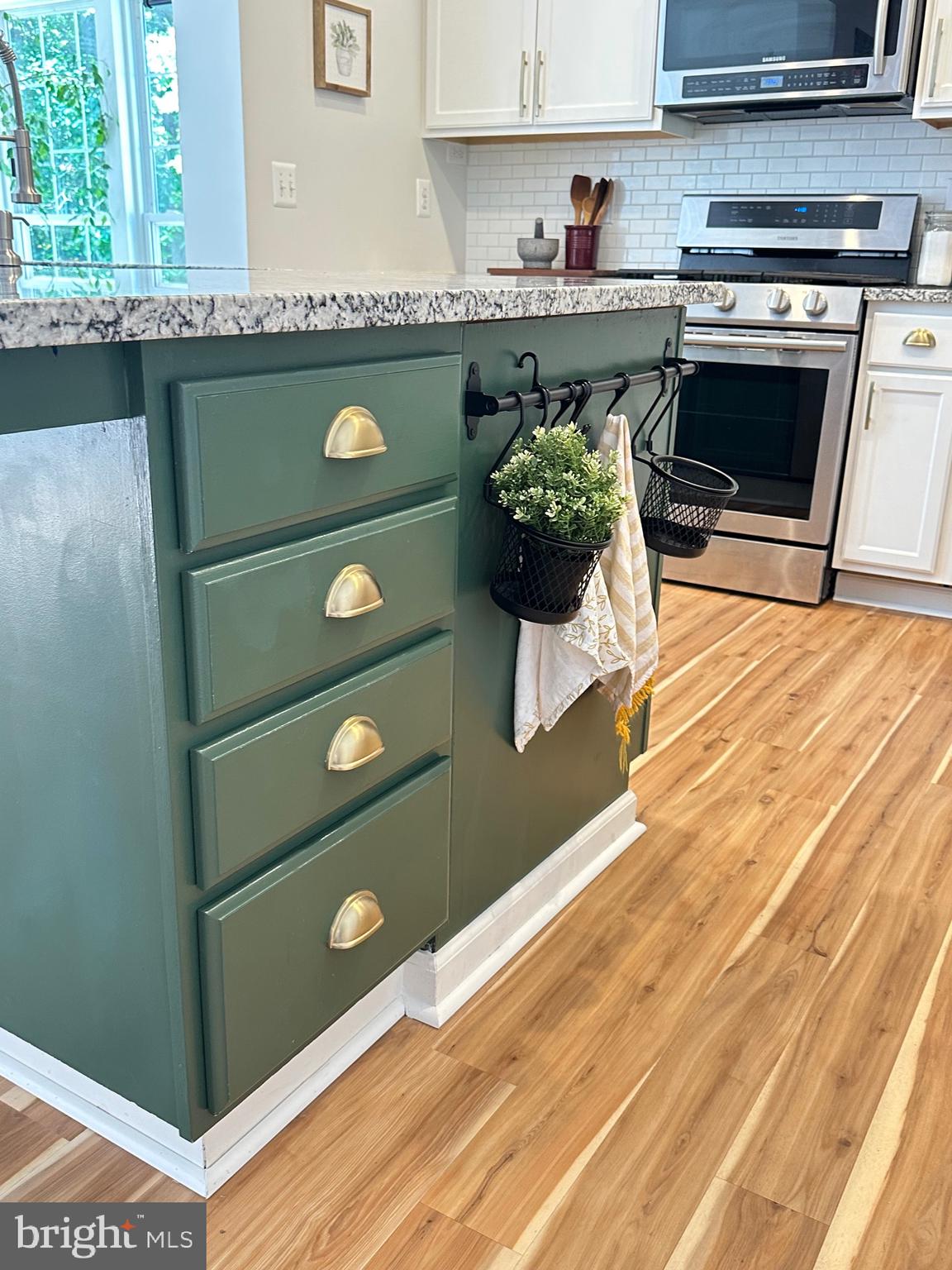 4112 MONTICELLO STREET