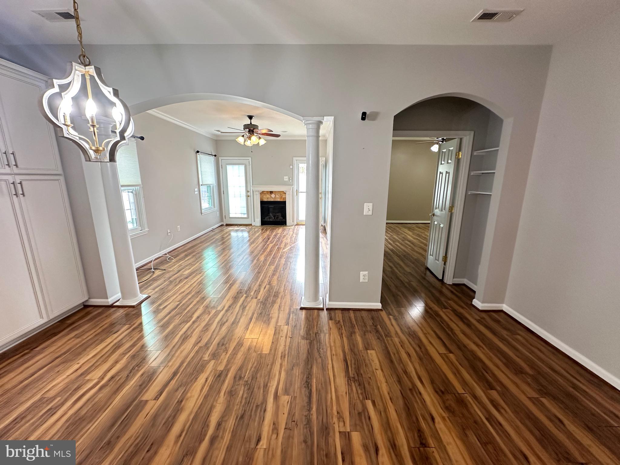 6504 FEATHER EDGE COURT