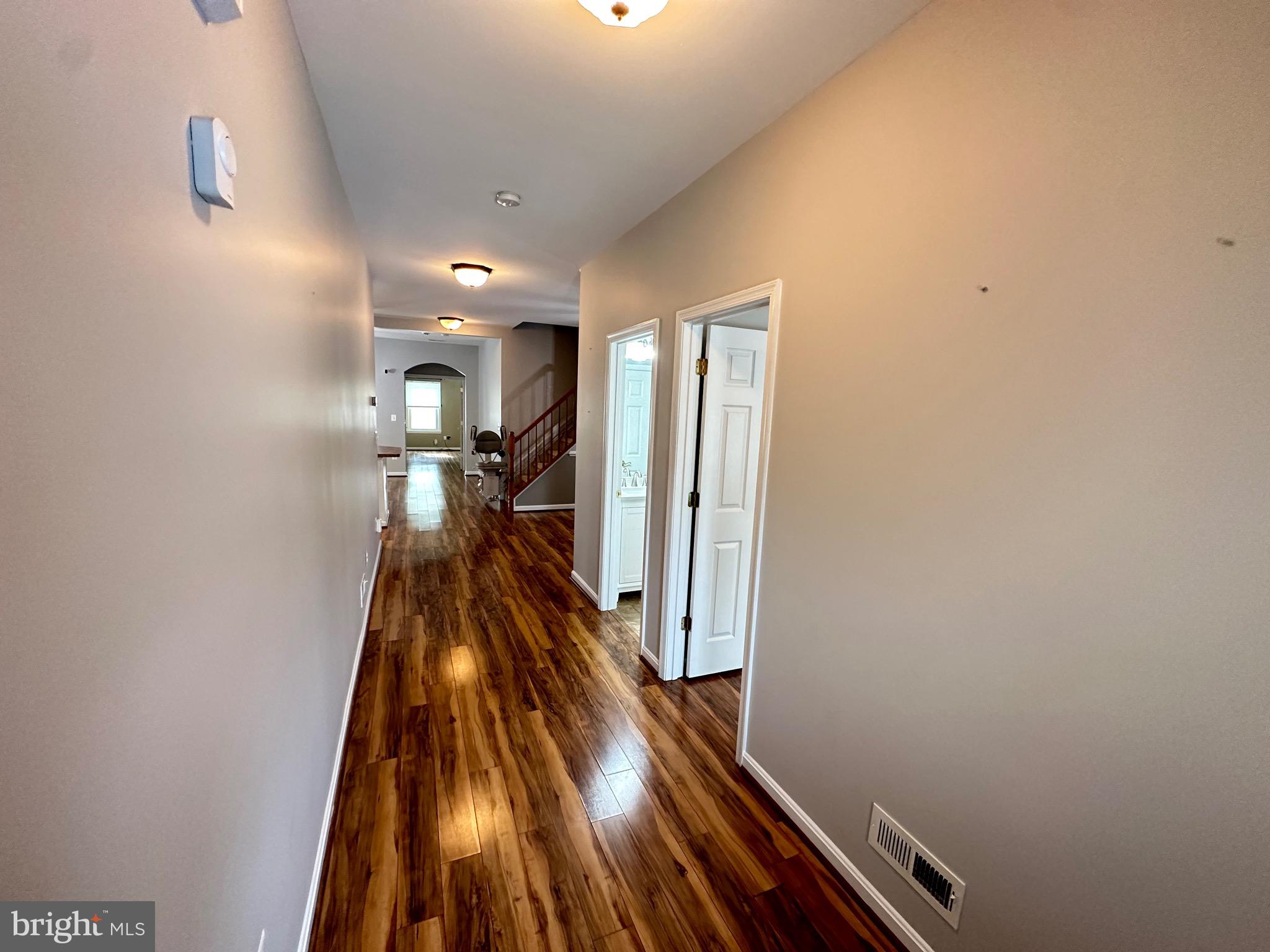 6504 FEATHER EDGE COURT