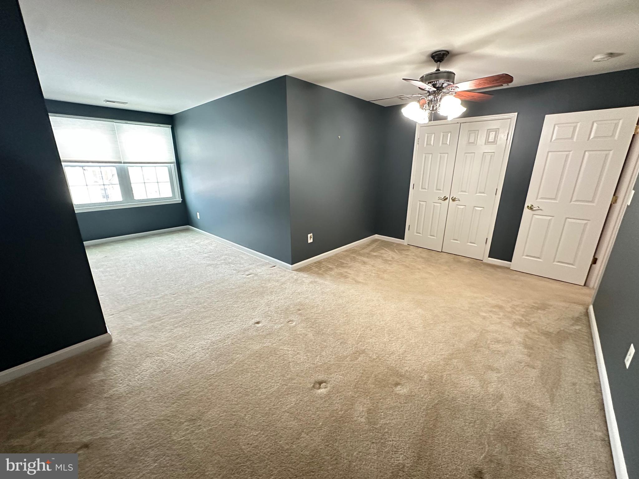 6504 FEATHER EDGE COURT