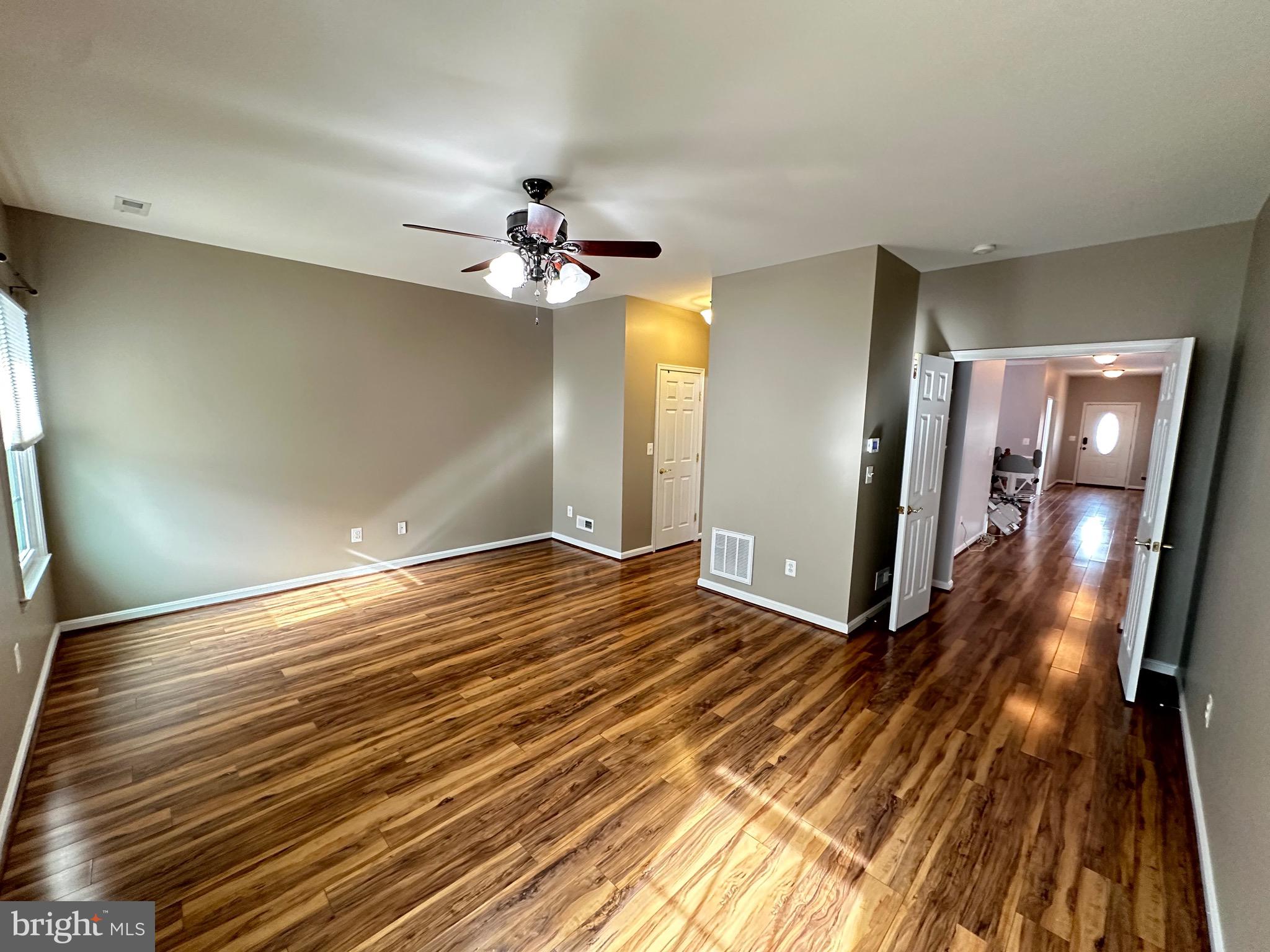 6504 FEATHER EDGE COURT