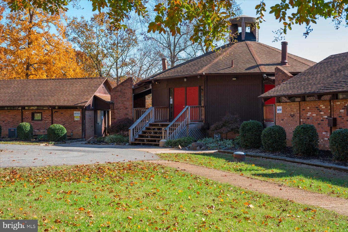 12202 PLANTATION DRIVE