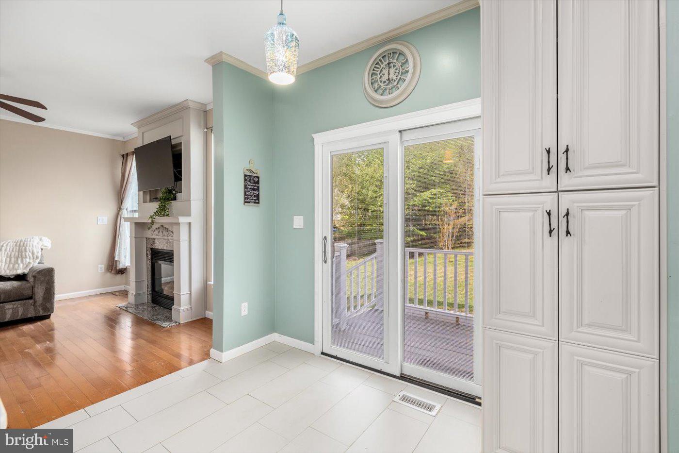 6421 HOT SPRING LANE