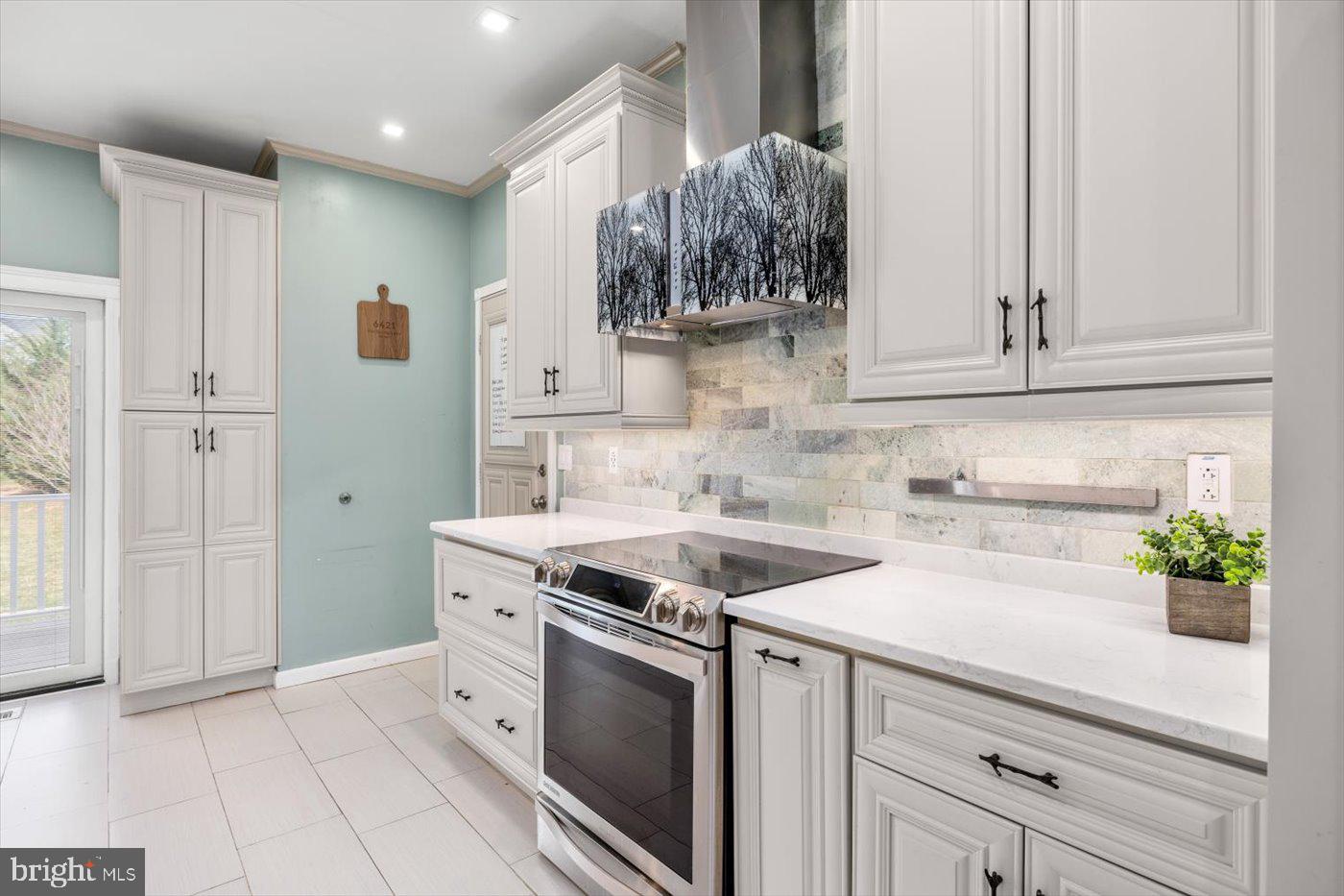 6421 HOT SPRING LANE