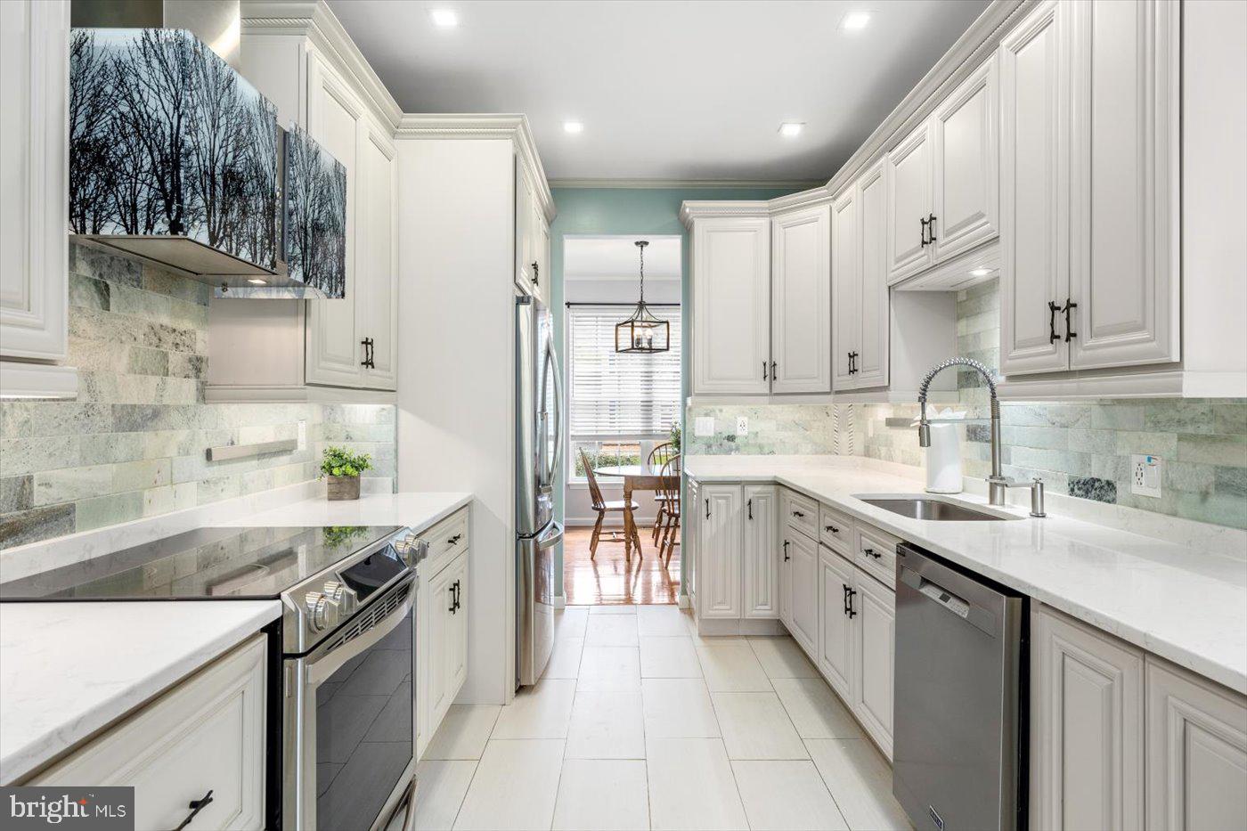 6421 HOT SPRING LANE