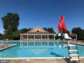 3817 CARLYLE COURT