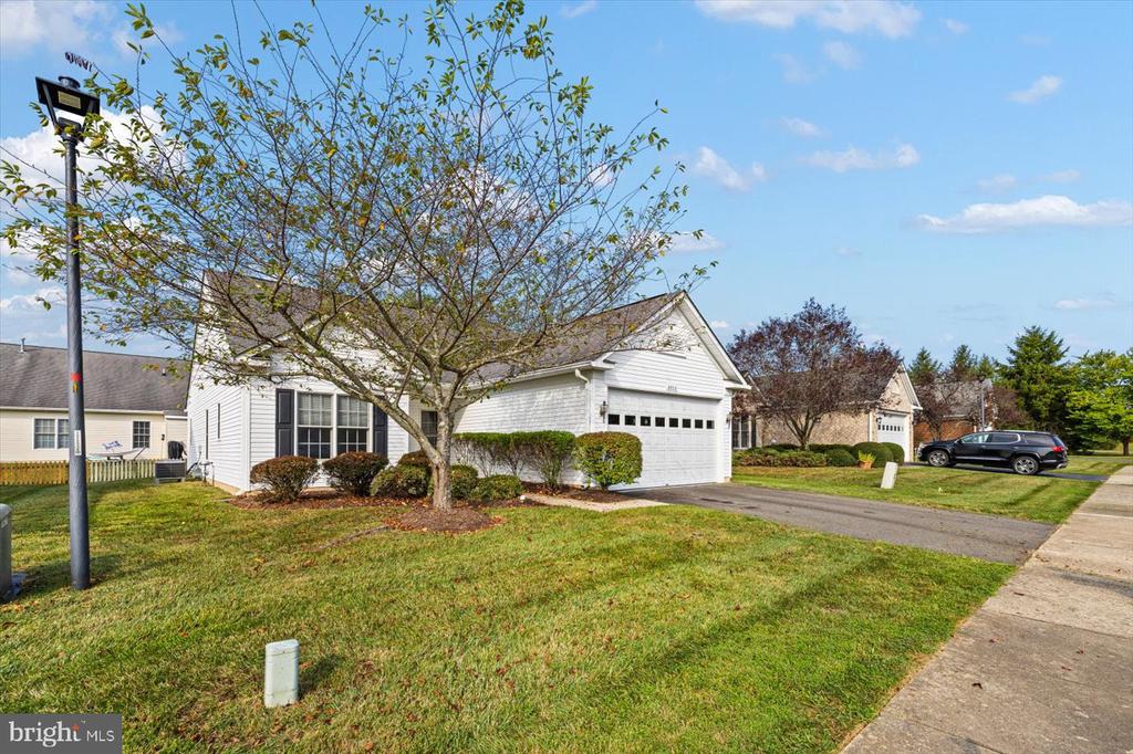 6906 WINTHROP COURT