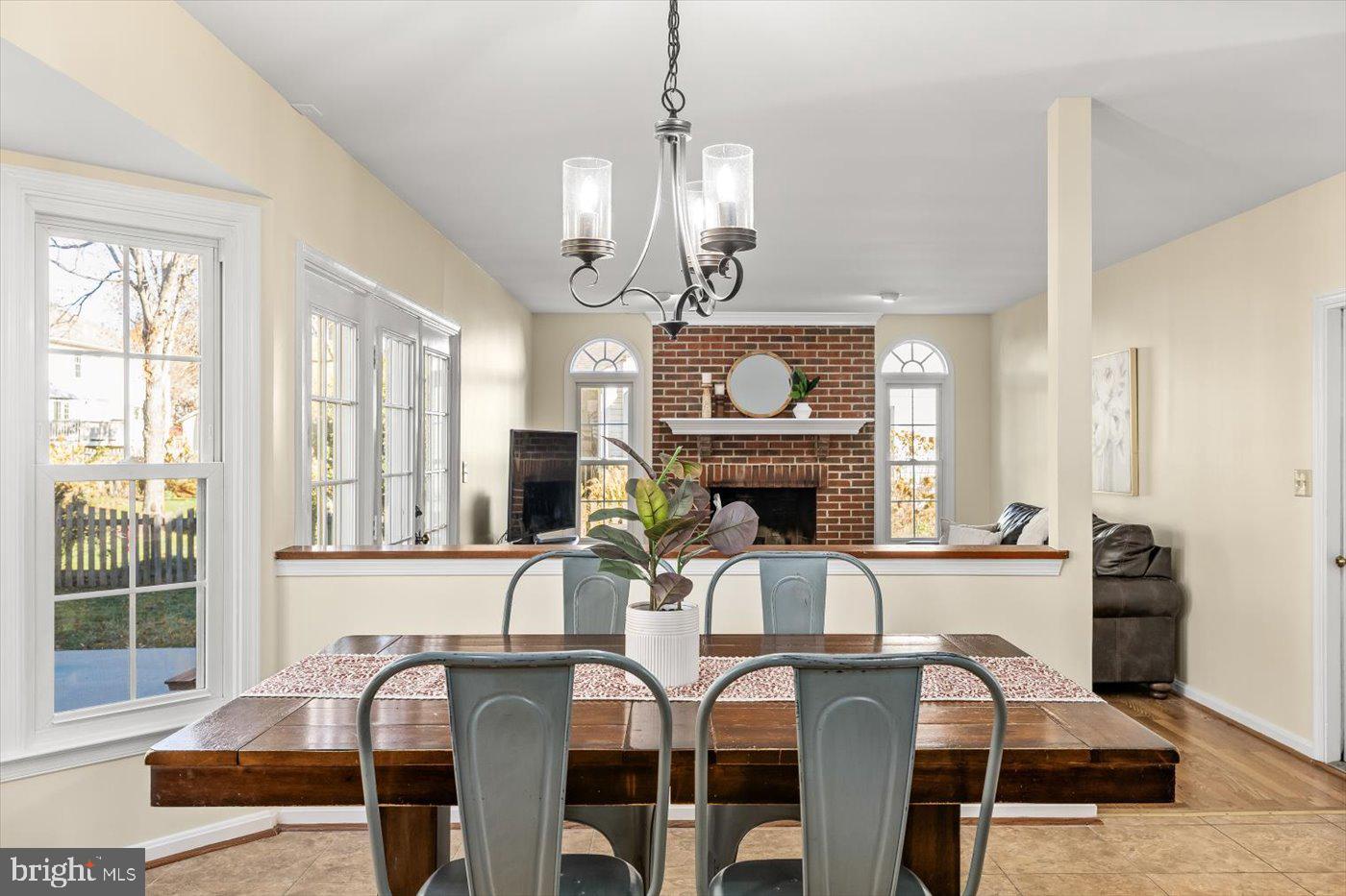 6229 SWEETBRIAR DRIVE