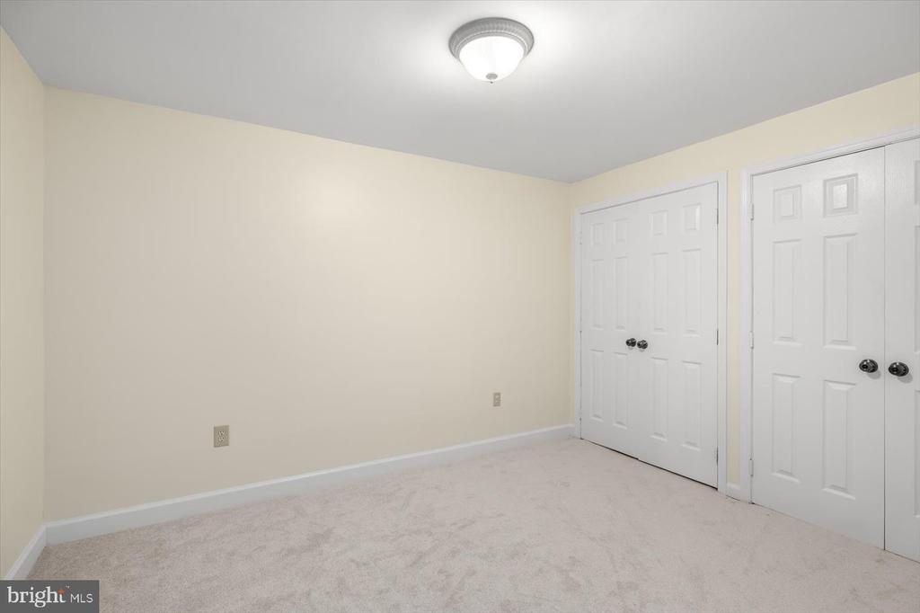 6229 SWEETBRIAR DRIVE
