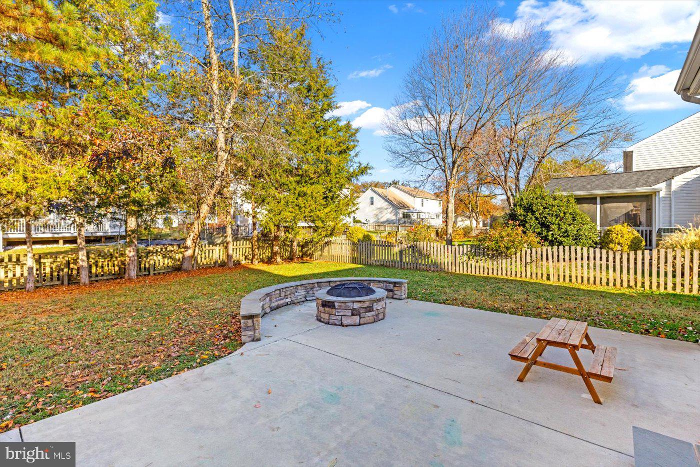 6229 SWEETBRIAR DRIVE