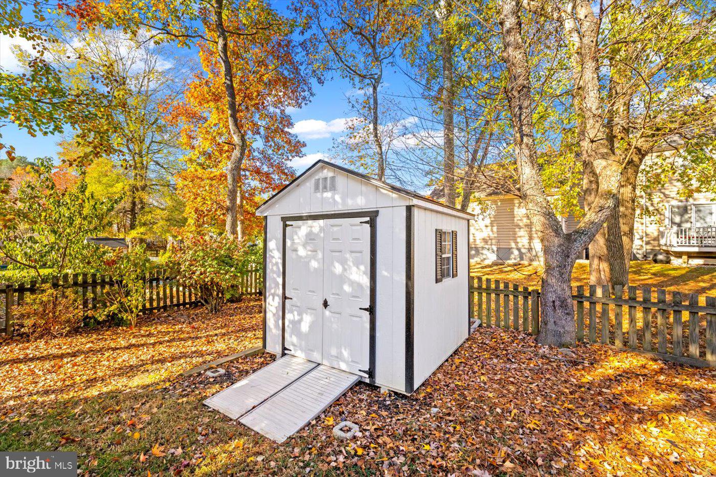 6229 SWEETBRIAR DRIVE