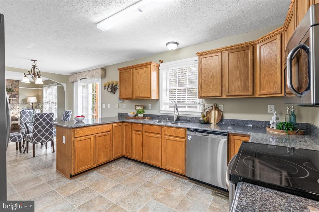 10713 ALLIE DRIVE