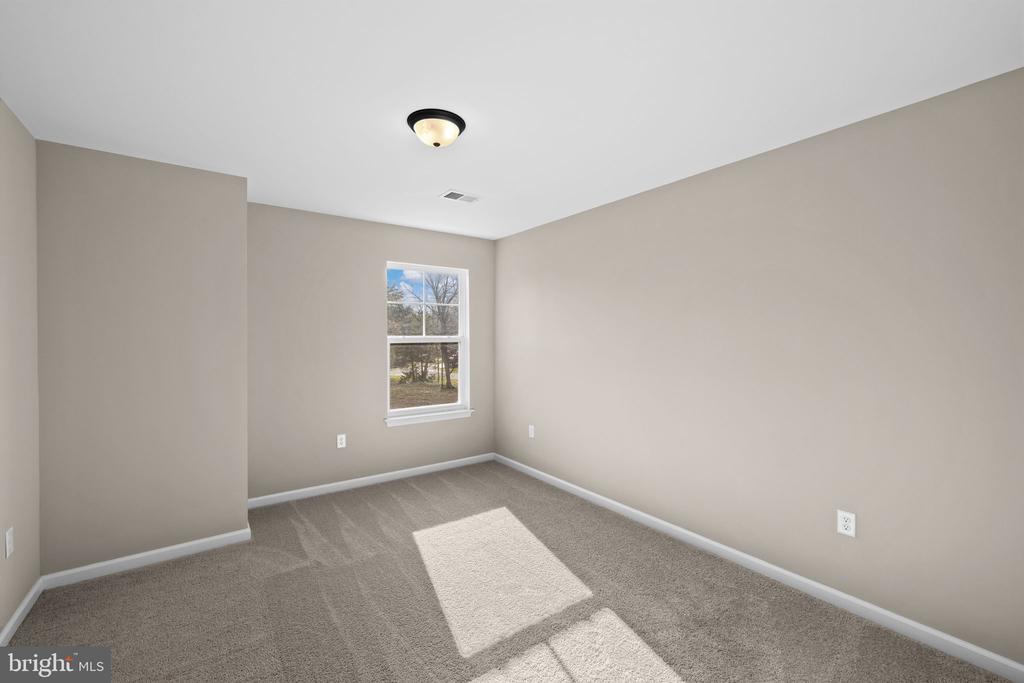5835 SMITH STATION ROAD