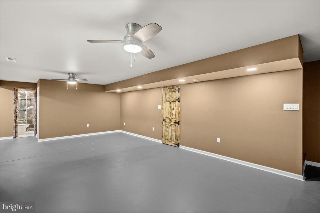3227 CAVALRY RIDGE COURT
