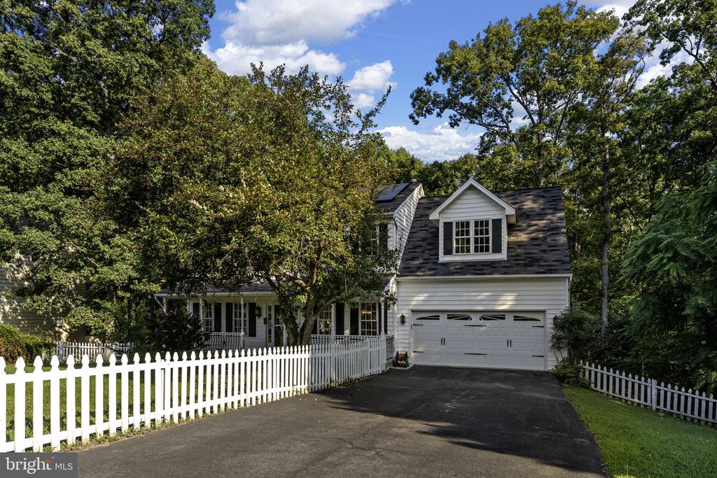 3227 CAVALRY RIDGE COURT