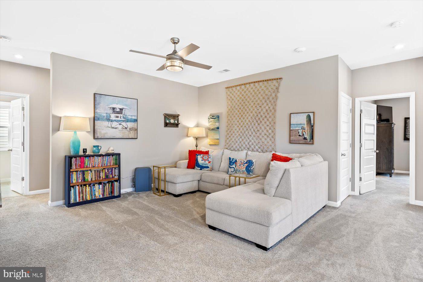 910 CRAB APPLE DRIVE