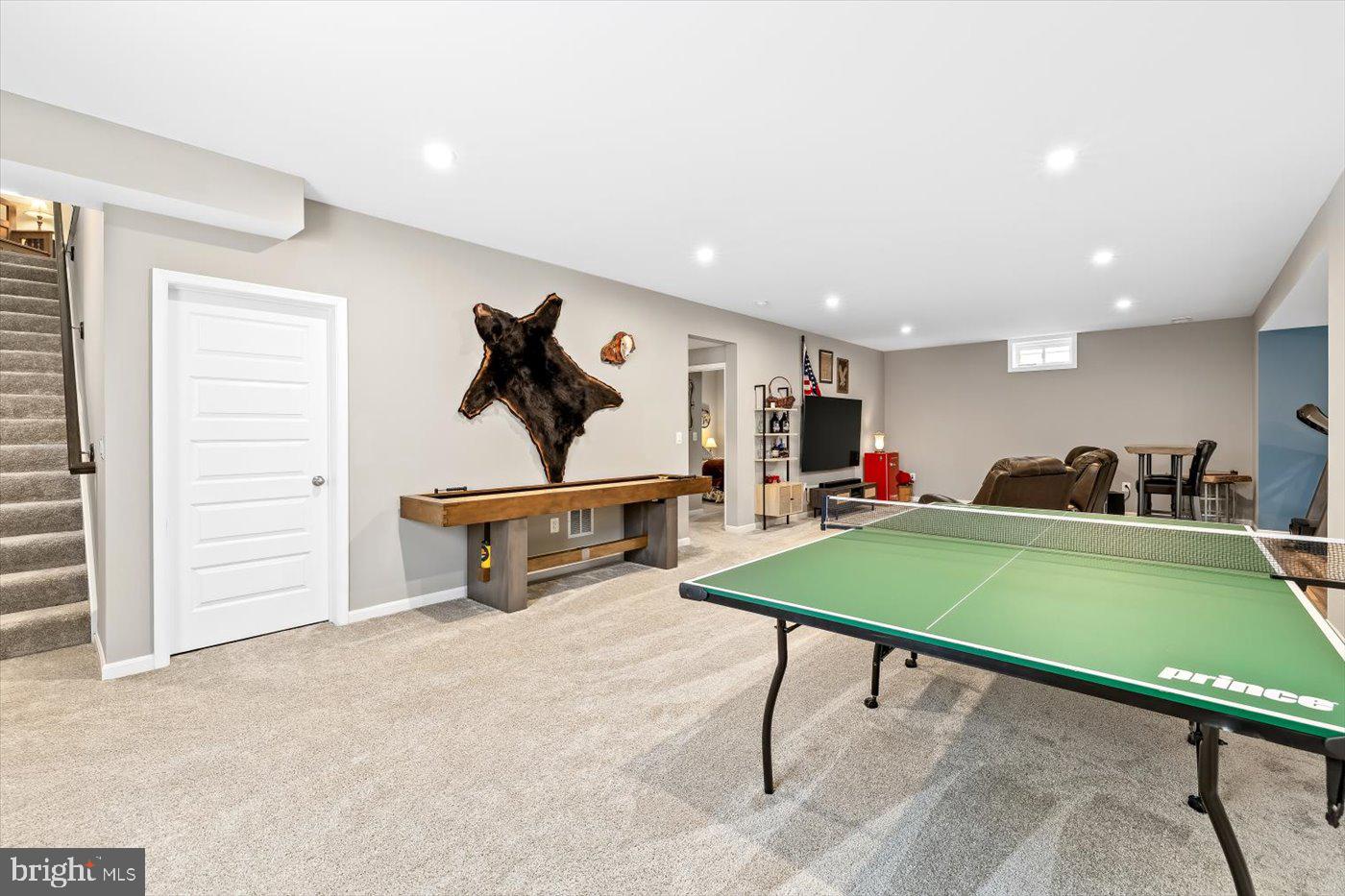 910 CRAB APPLE DRIVE