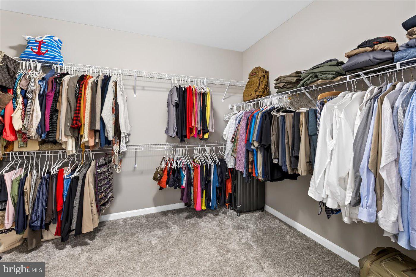 910 CRAB APPLE DRIVE